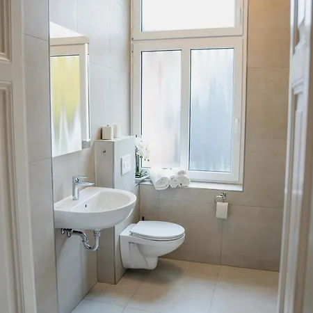 Neu Im Zentrum Stilvolle Premium-suite Mit Parkplatz * Gummersbach
