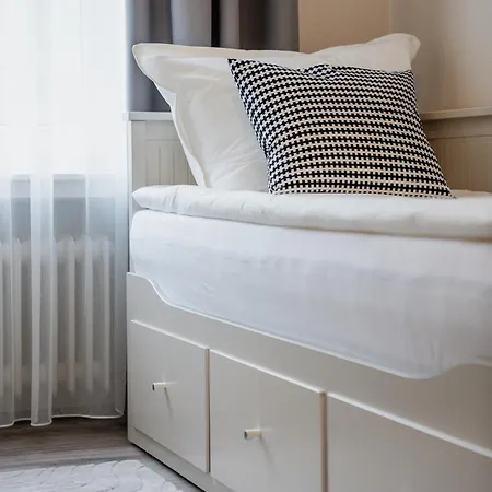 Neu Im Zentrum 2 Stilvolle Premium-suiten Mit Parkplatz